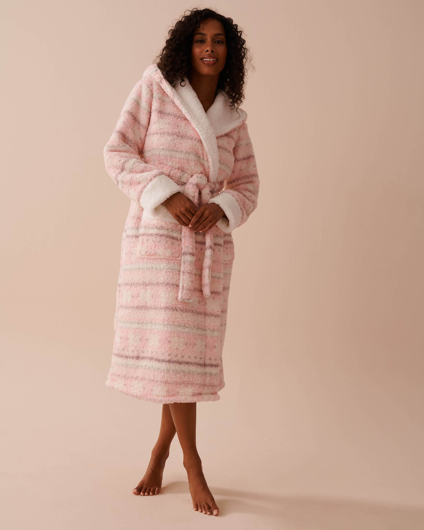 LA VIE EN ROSE Fair Isle Print Sherpa Robe Pink Fair Isle Print 40600195 - View1