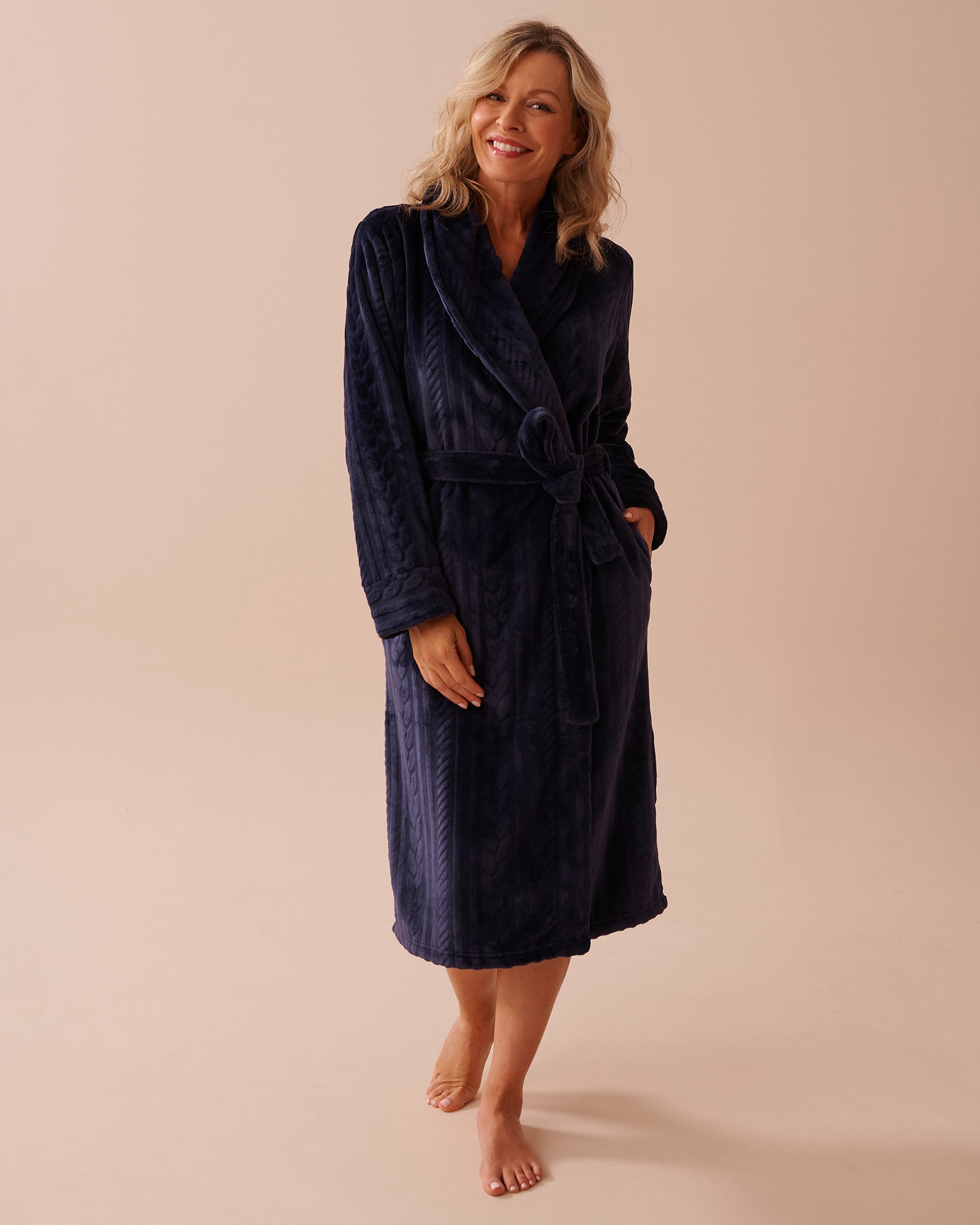 LA VIE EN ROSE Recycled Fibers Cable Knit Robe Navy Blue 40600198 - View1