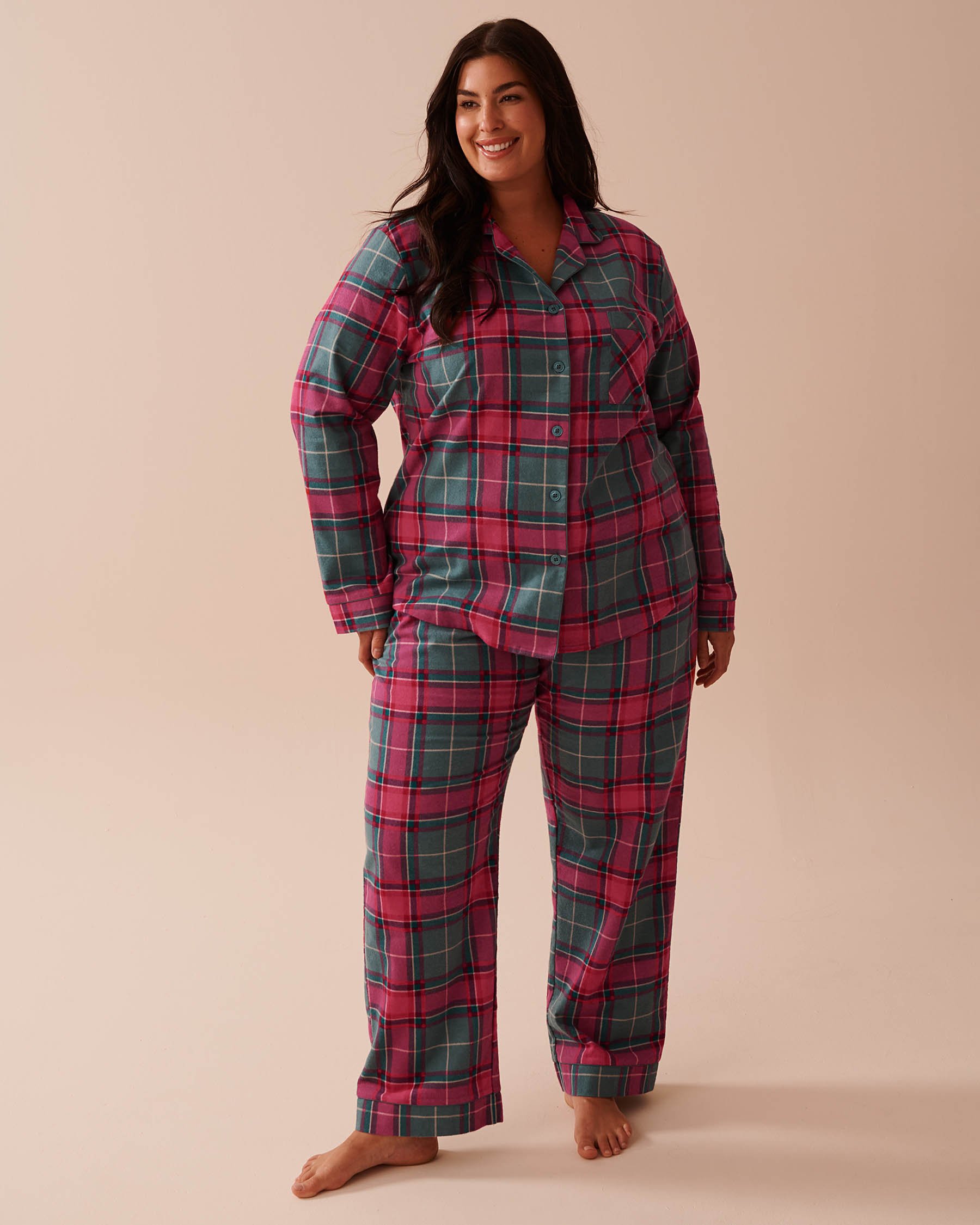 LA VIE EN ROSE Red & Green Plaid Flannel PJ Set Red & Green Plaid 40400073 - View1