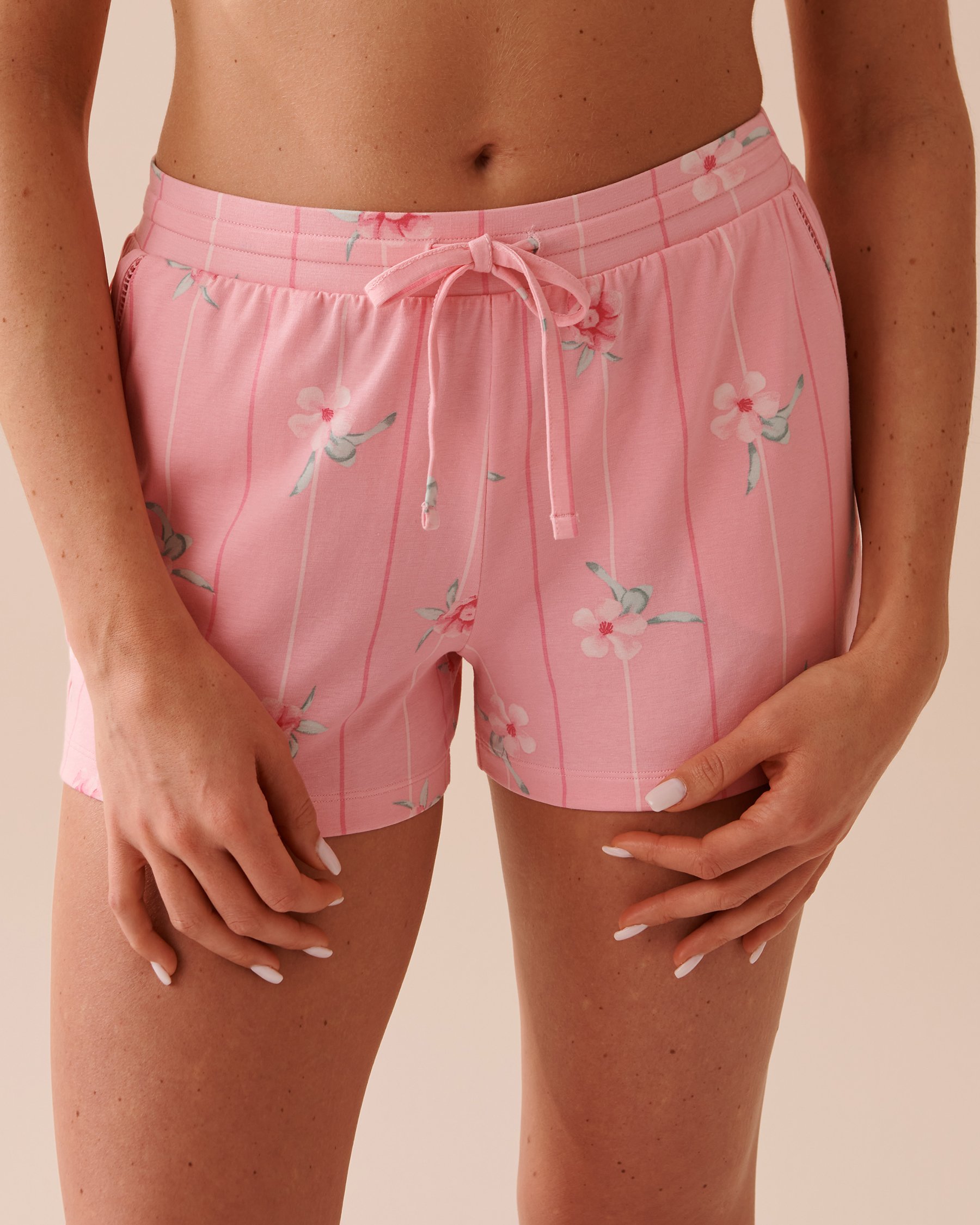 LA VIE EN ROSE Pink Floral Cotton Pajama Shorts Pink Flowers and Stripes 40200571 - View1