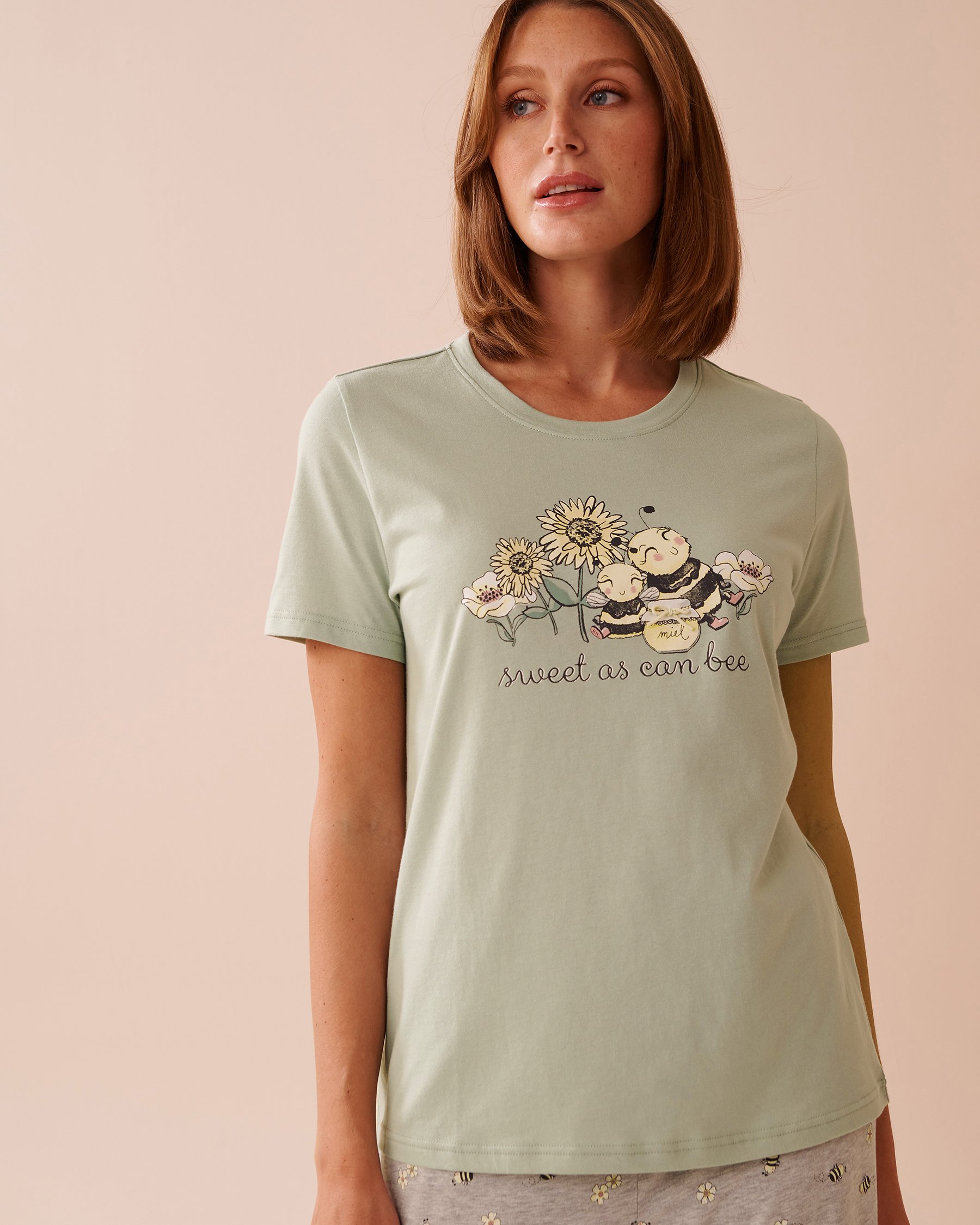 LA VIE EN ROSE T-shirt col rond en coton à imprimé abeille Vert menthe 40100693 - View1