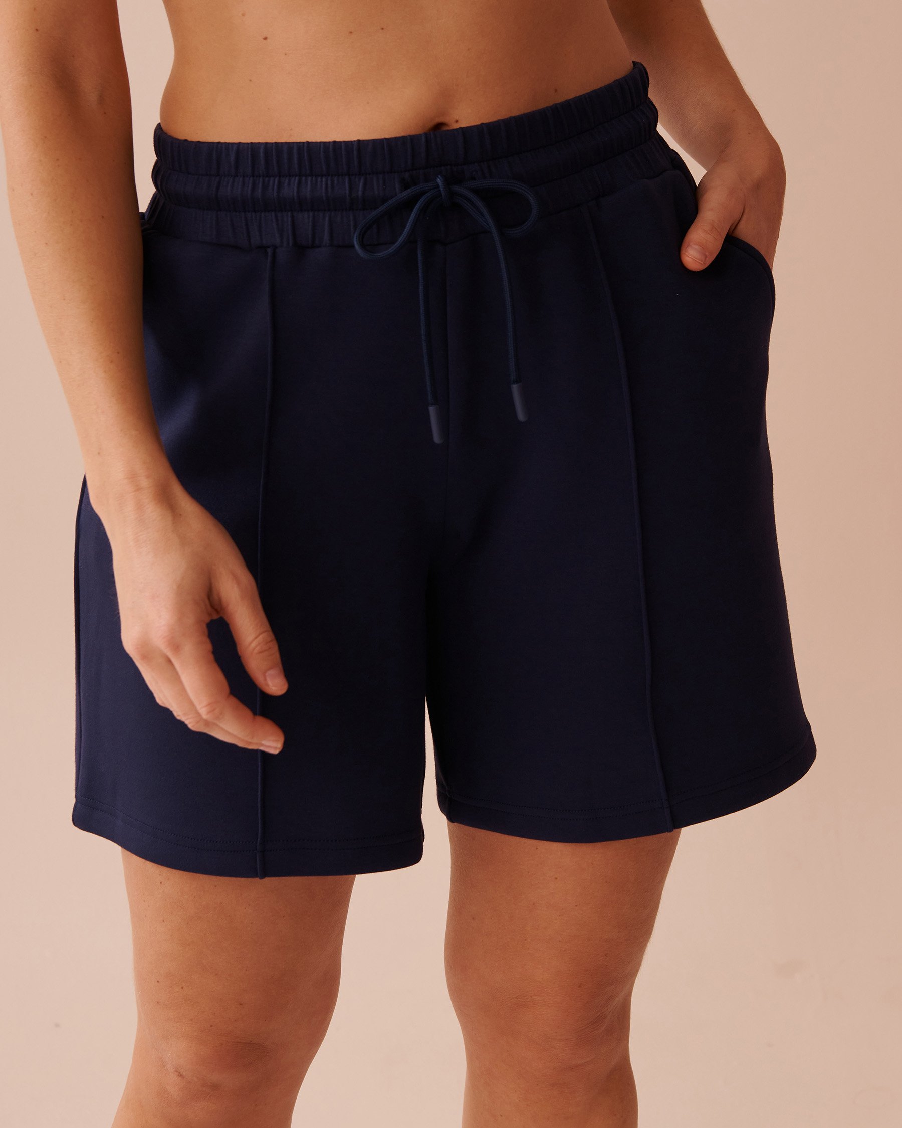 LA VIE EN ROSE Bermuda Shorts Navy Blue 50200088 - View1