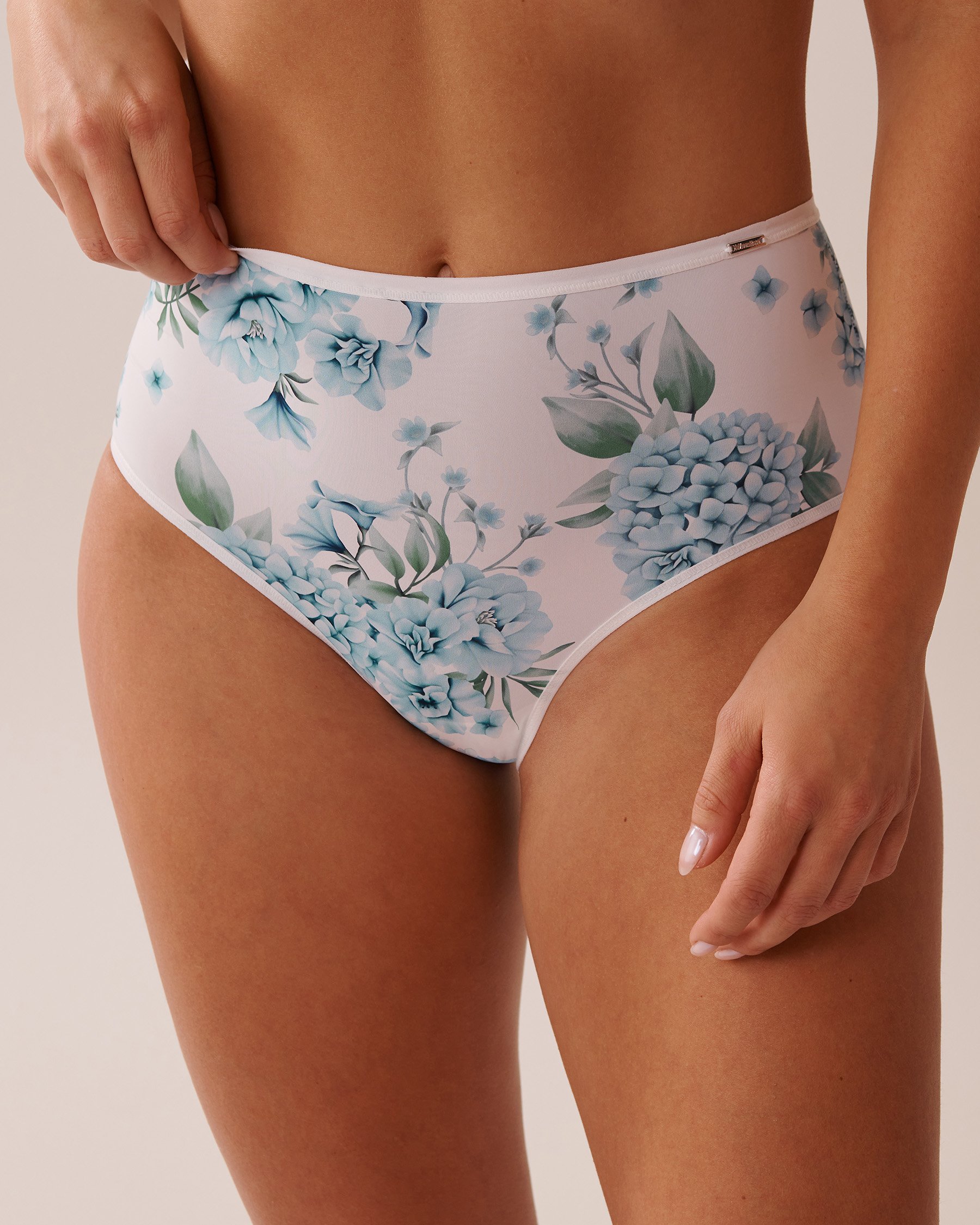 LA VIE EN ROSE Microfiber Sleek Back High Waist Bikini Panty Blue Hydrangea Garden 20300388 - View1