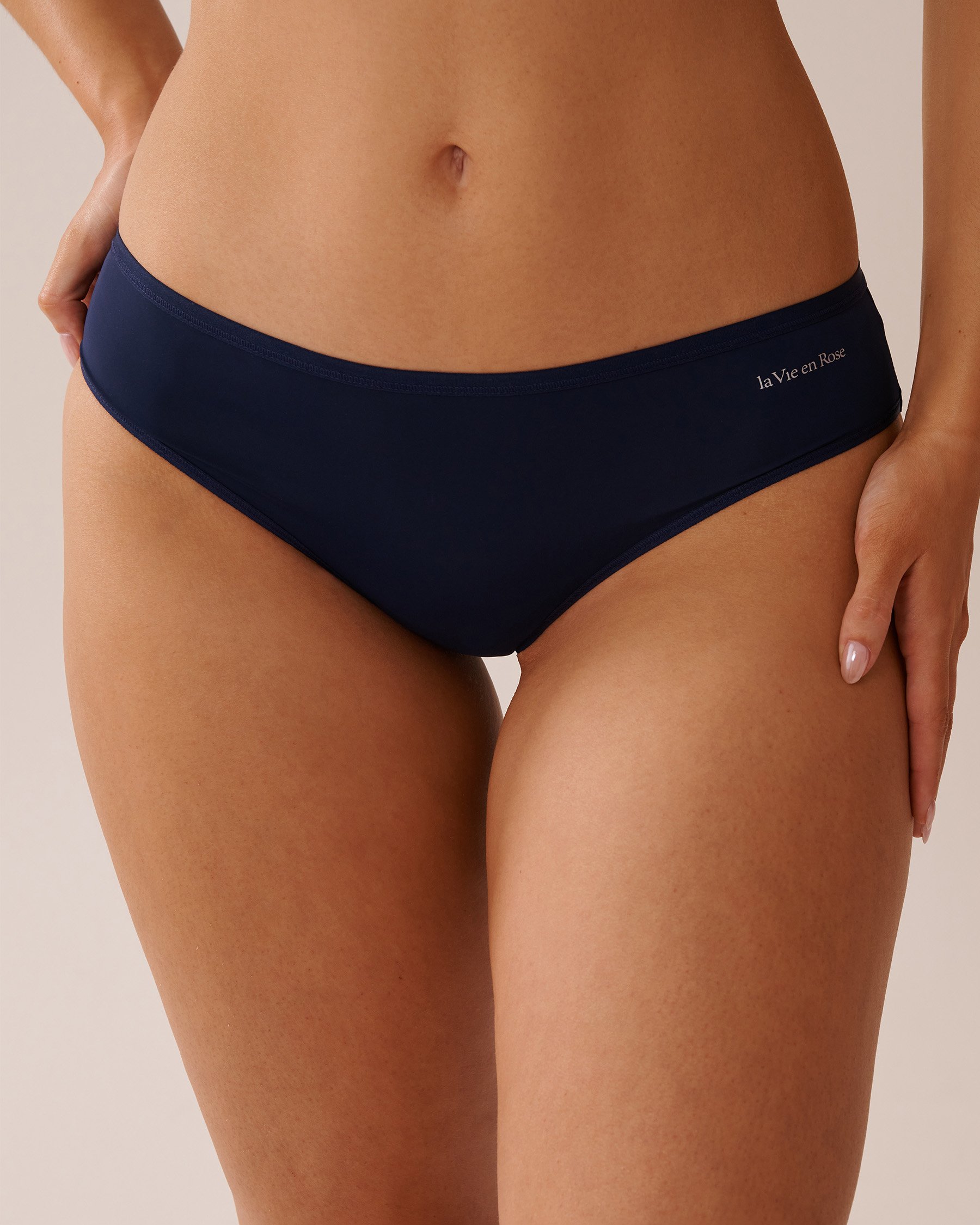 LA VIE EN ROSE Microfiber Sleek Back Bikini Panty Navy Blue 20300392 - View1