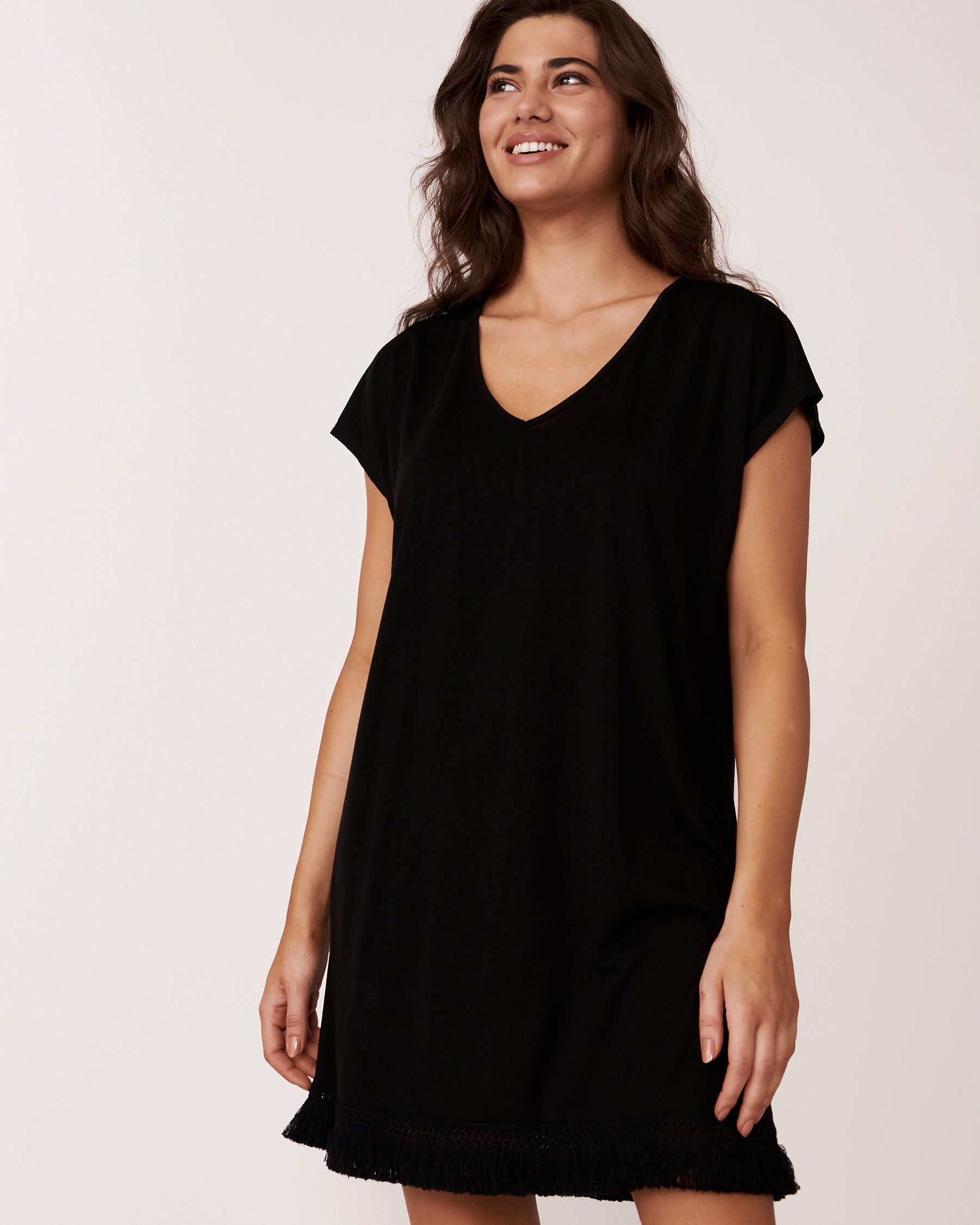 Caftan with Fringes - Black | la Vie en Rose