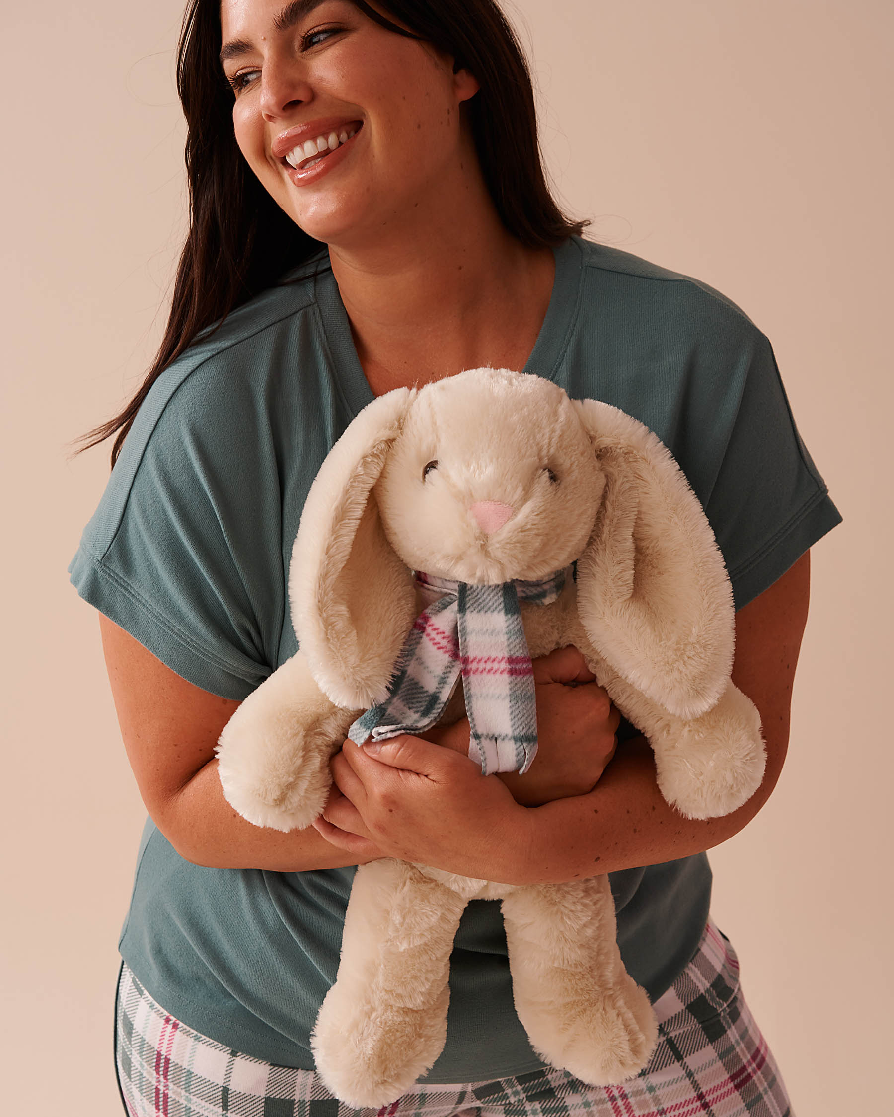 LA VIE EN ROSE Stuffed Rabbit Light Beige 40700370 - View1