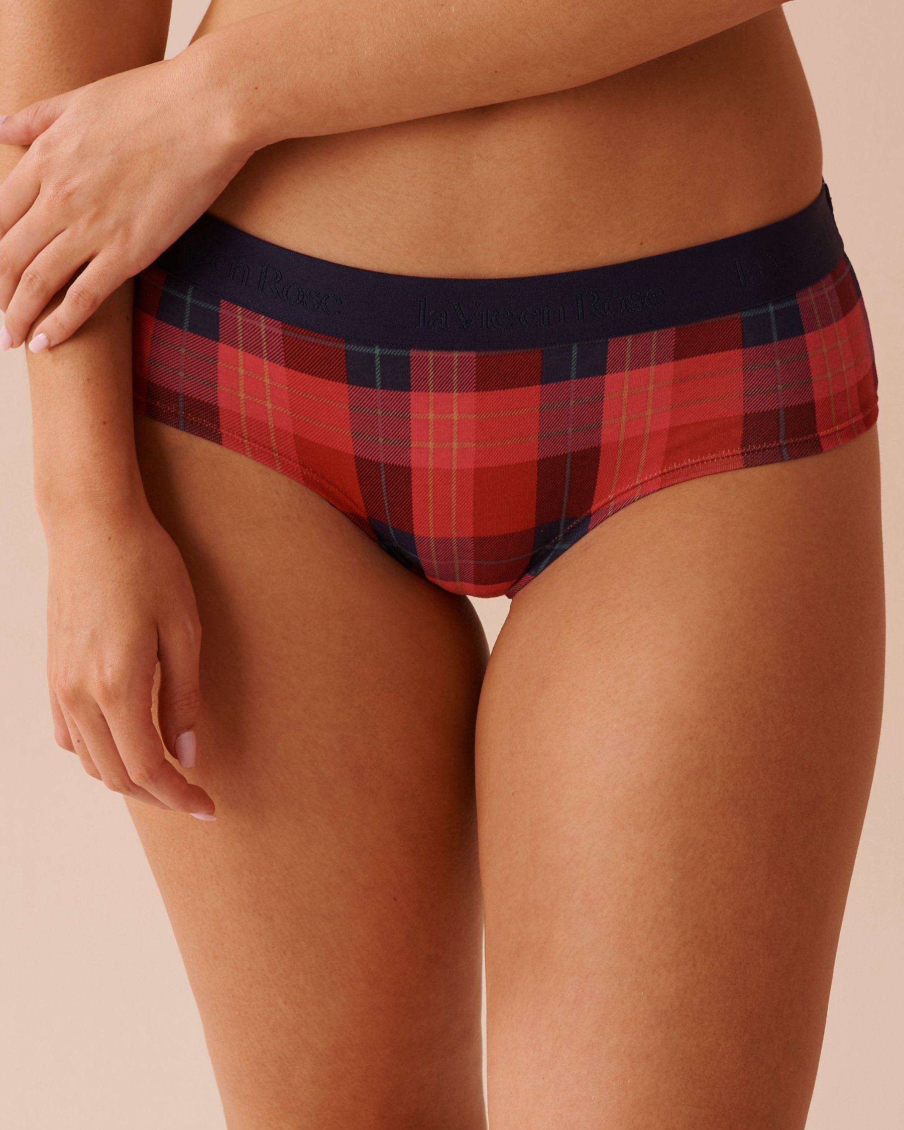 LA VIE EN ROSE Cotton and Logo Elastic Band Hiphugger Panty Red & Blue Plaid 20100539 - View1