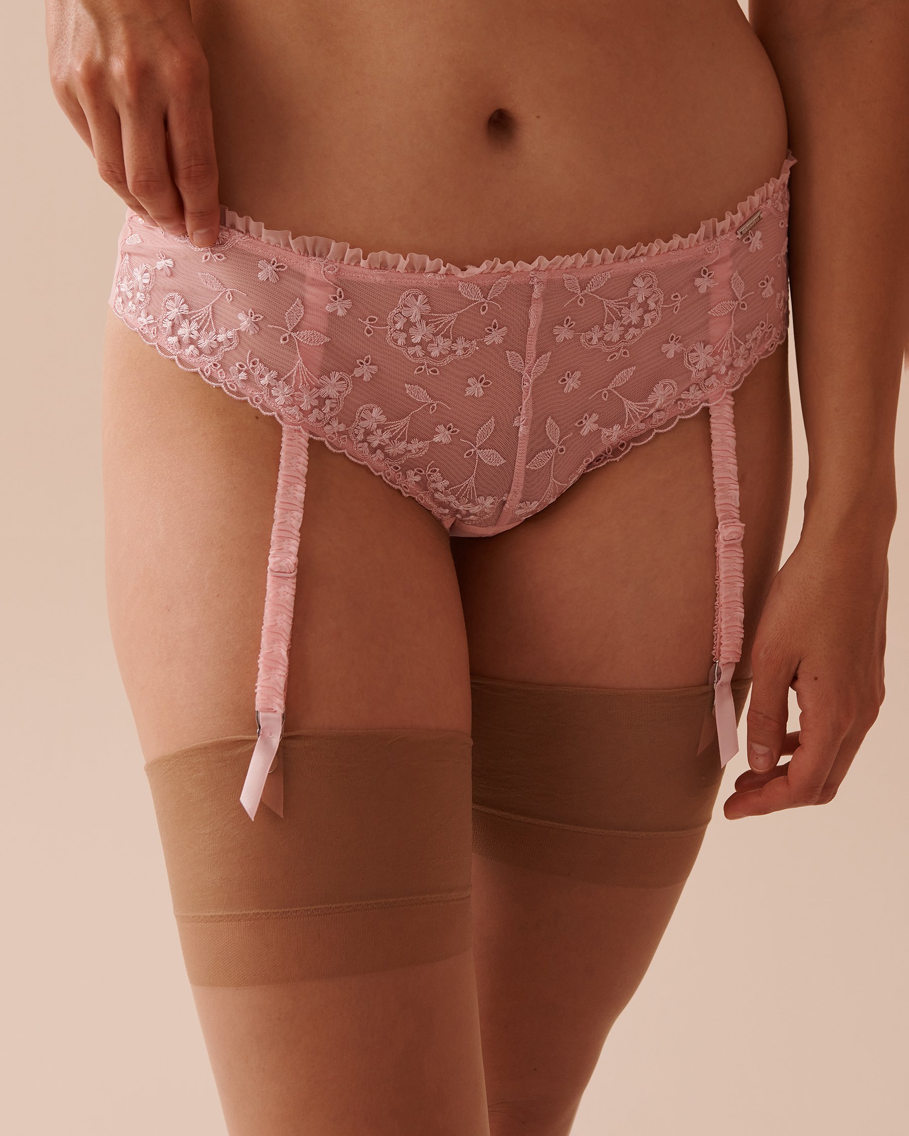 LA VIE EN ROSE Embroidered Mesh and Ruffle Cheeky Panty Fairy Pink 20300359 - View1