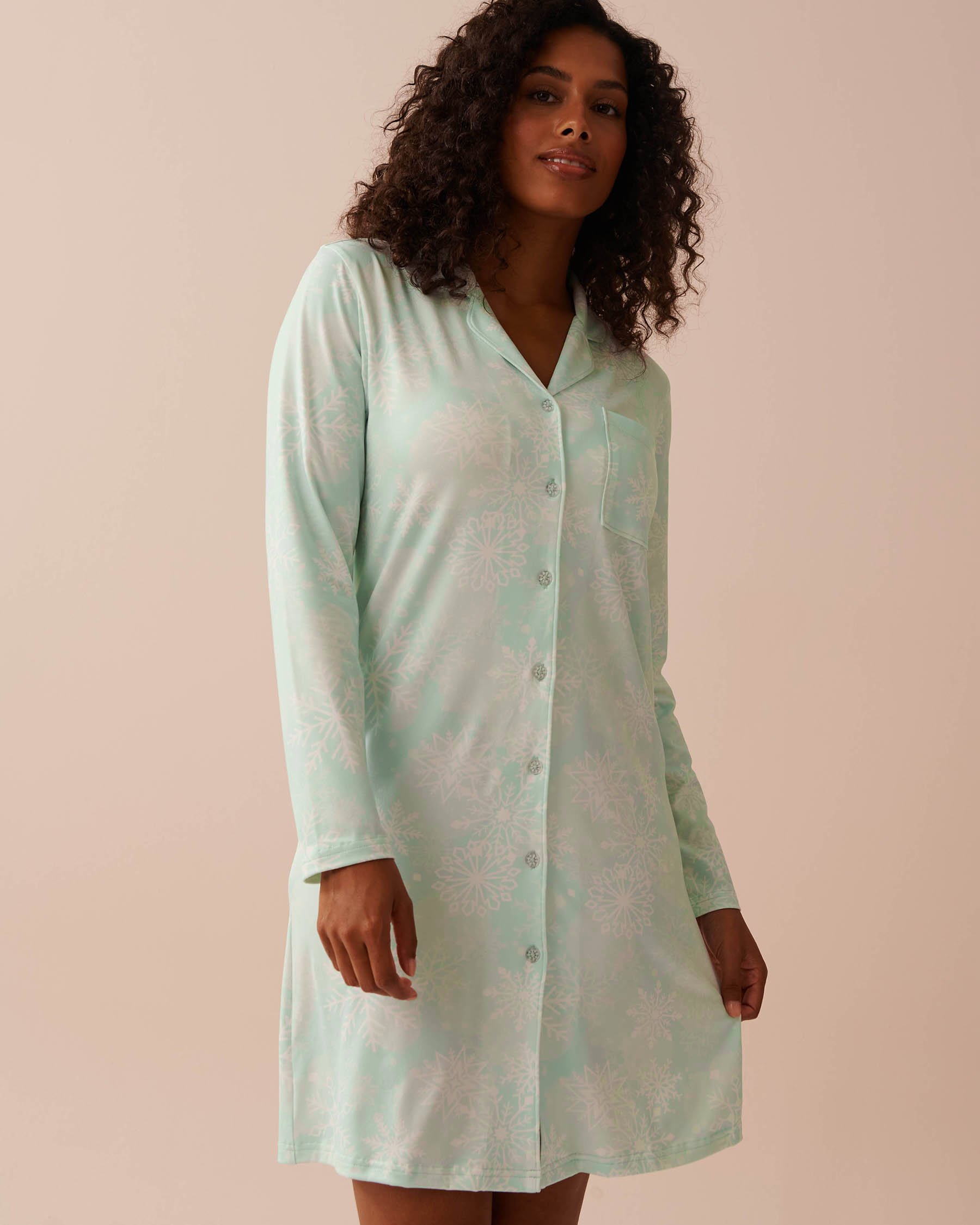 Snowflake Print Super Soft Long Sleeve Sleepshirt