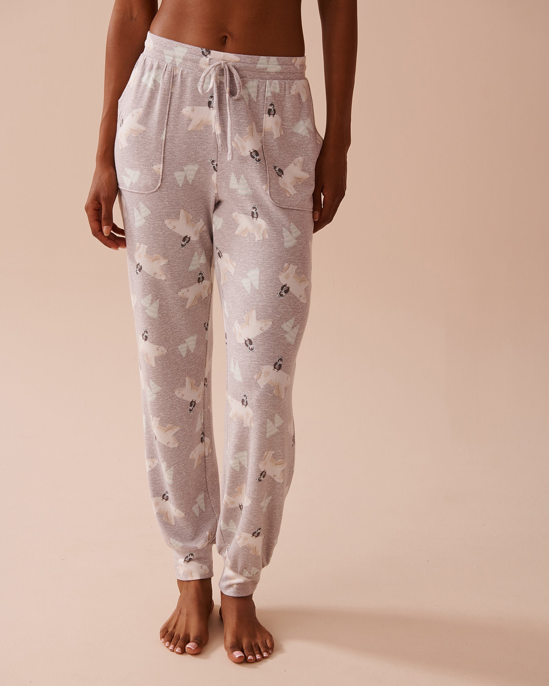 LA VIE EN ROSE Polar Bear Print Recycled Fibers Jogger Pajama Pants Polar Bear/Grey 40200650 - View1